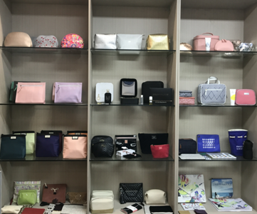 SHOWROOM